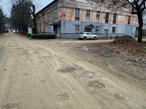 коммерческая по адресу Донбассовская ул., 1-Ф