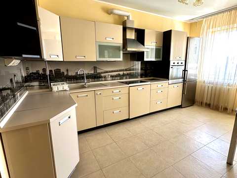 квартира за адресою Срібнокільська вул., 2-А