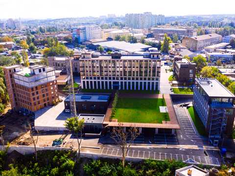 коммерческая по адресу Академіка Книшова ул. (Амурська), 6