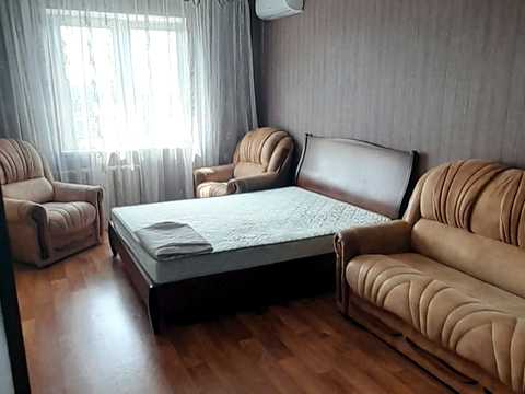 квартира за адресою Григорія Ващенка вул., 1