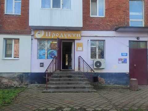 коммерческая по адресу Коновальця, 33