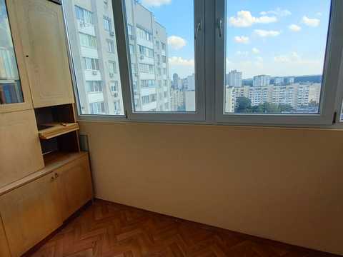 квартира за адресою Академіка Єфремова вул. (Командарма Уборевича), 19