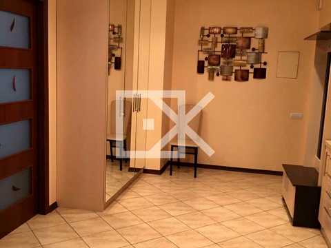 квартира за адресою Дегтярівська вул., 25а к1