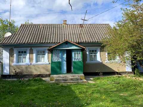 будинок за адресою с. Пилипківці, Пасічна, 13