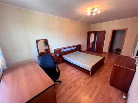 квартира за адресою Миколи Закревського вул., 10