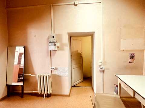 комерційна за адресою Соборна пл., 2