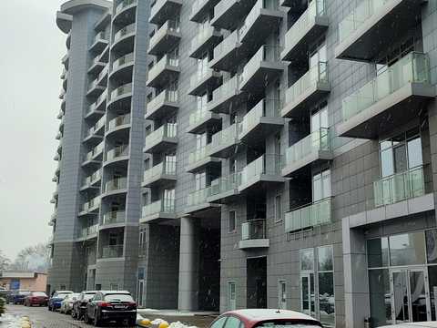 квартира за адресою Раїси Окіпної вул., 18