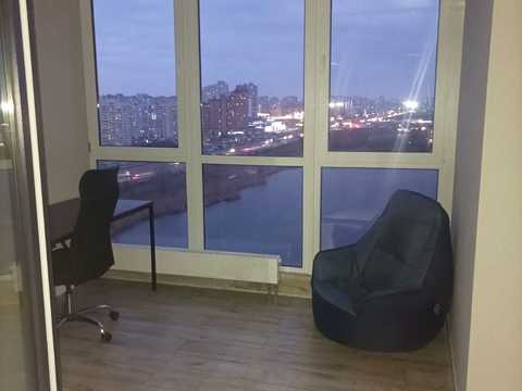квартира по адресу Ревуцкого ул., 40-В