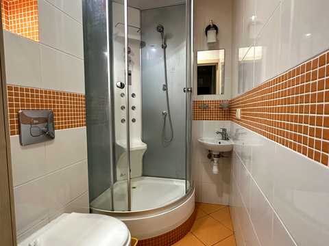 квартира за адресою Регенераторна вул., 4 к2