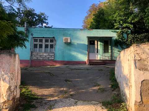 коммерческая по адресу Ольгиевский спуск, 8