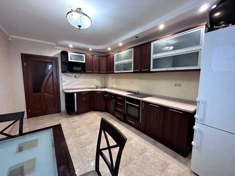 квартира за адресою Олександра Мишуги вул., 8