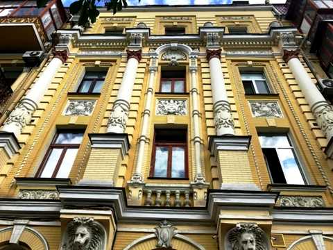 комерційна за адресою Євгена Чикаленка вул. (Пушкінська), 33-А