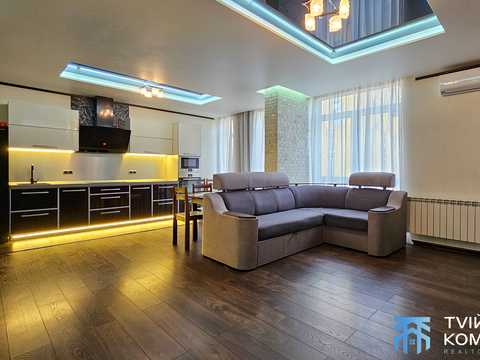 квартира за адресою Регенераторна вул., 4 к7