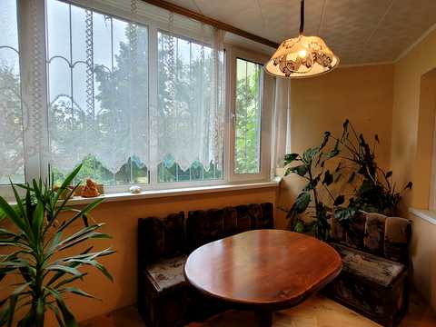 квартира за адресою Ревуцького вул., 44