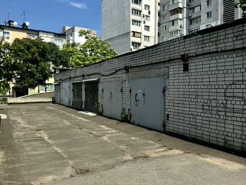 коммерческая по адресу Рождественская ул., 50