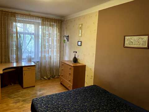 квартира за адресою Академіка Глушкова просп., 30