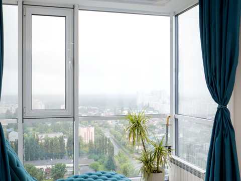 квартира за адресою Олега Мудрака вул. (Генерала Наумова), 1-Б