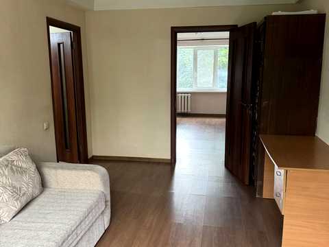 квартира за адресою Дегтярівська вул., 15