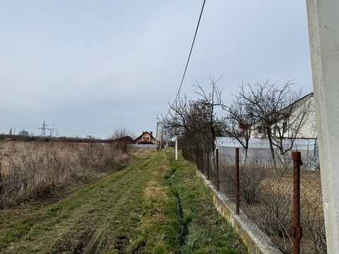 участок по адресу Максима Рильського ул.
