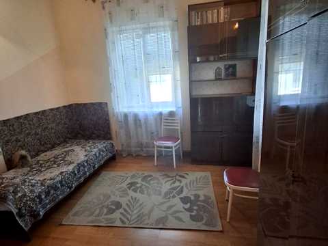 дом по адресу Центральна