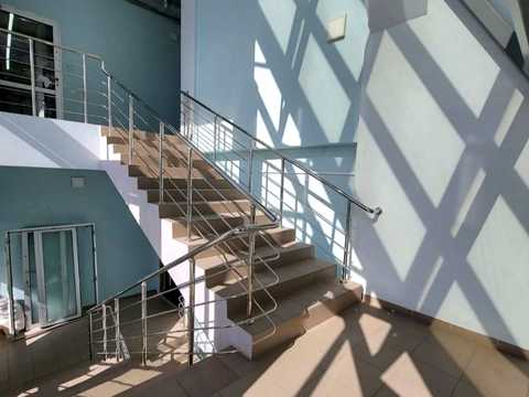 коммерческая по адресу Науки просп. (Ленина), 43а