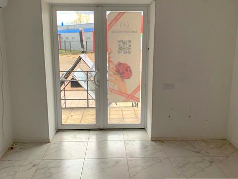 комерційна за адресою Симона Петлюри вул., 71-Б