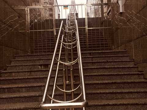 квартира за адресою Київ, Василя Тютюнника вул. (Анрі Барбюса), 53