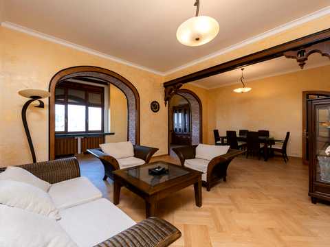 квартира за адресою Заньковецької вул., 8