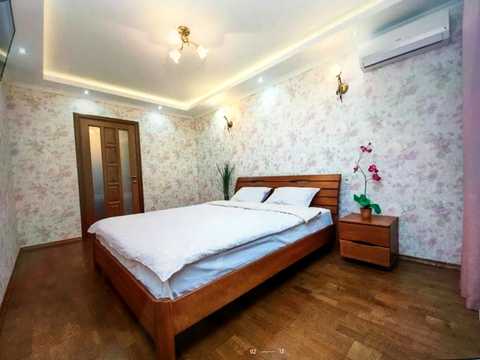 квартира по адресу Леси Украинки бульв., 5