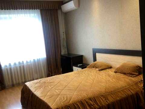 квартира за адресою Анни Ахматової вул., 46