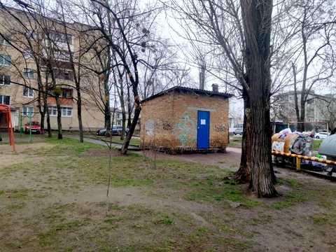 комерційна за адресою Євгена Харченка вул. (Леніна), 25