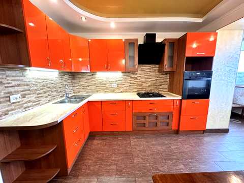 квартира за адресою Чорнобрового вул., (Будинок)