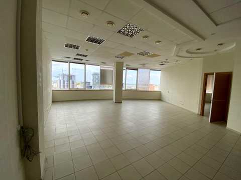 комерційна за адресою Королеви Єлизавети ІІ вул. (Глинки), 2