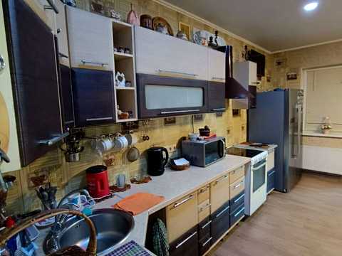 будинок за адресою Центральна вул.