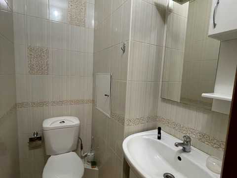 квартира за адресою Миколи Бажана просп., 12