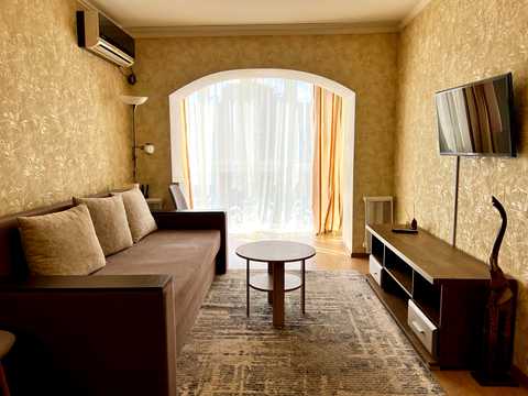 квартира за адресою чорновола, 2б