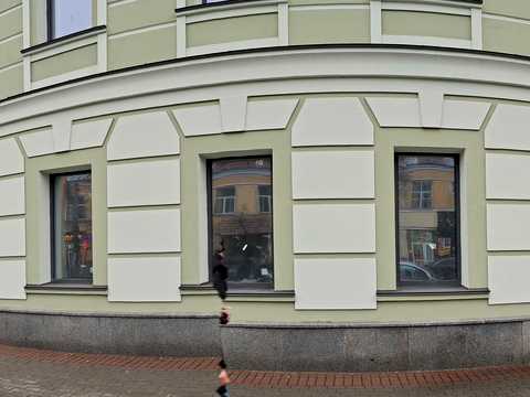 комерційна за адресою Жилянська вул., 146