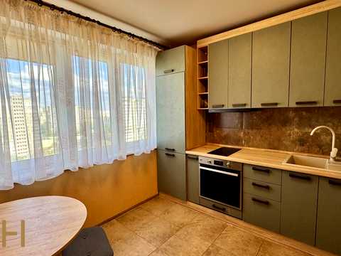 квартира за адресою Озерна вул., 6