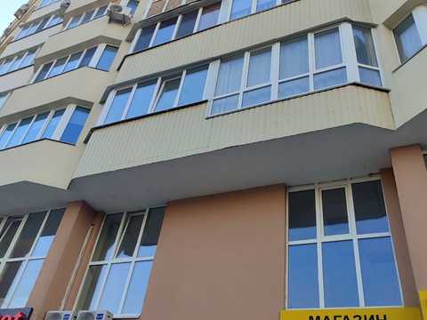комерційна за адресою Вʼячеслава Чорновола вул. (Войкова), 15 А