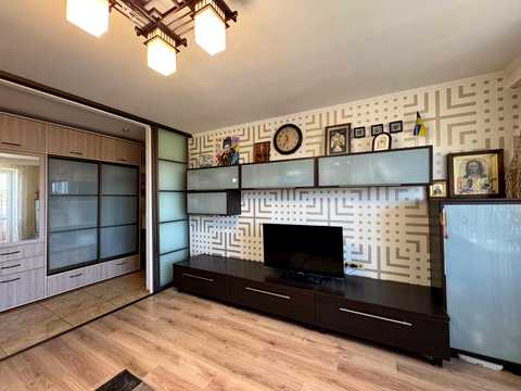 квартира за адресою Лесі Українки вул., 4