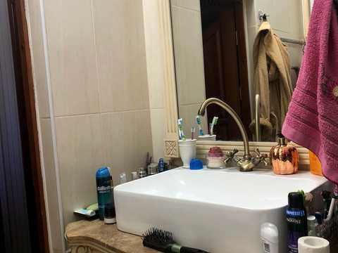дом по адресу Саши Хорошенко ул. (Середня), 29