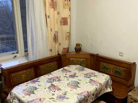 квартира за адресою Панаса Мирного вул., 27