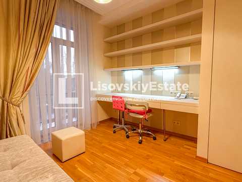квартира за адресою Академіка Богомольця вул., 3