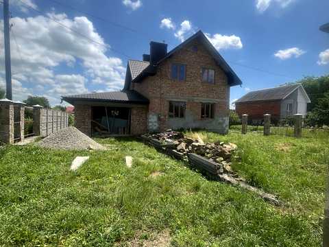 дом по адресу Евгения Коновальца ул., 251