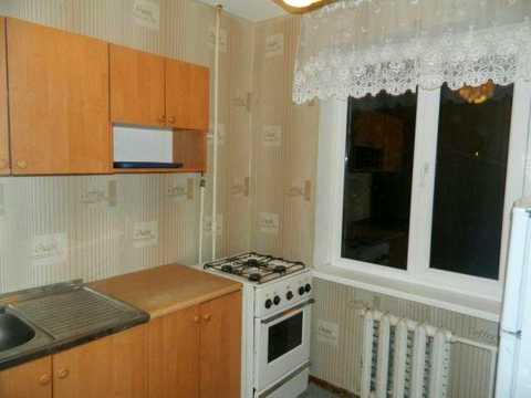 квартира за адресою Академіка Булаховського вул., 38