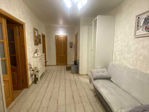квартира по адресу Ревуцкого ул., 5