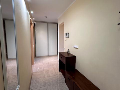 квартира за адресою Академіка Корольова просп., 12-Л