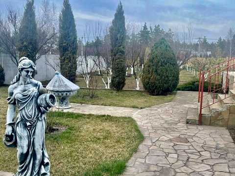 будинок за адресою Садова
