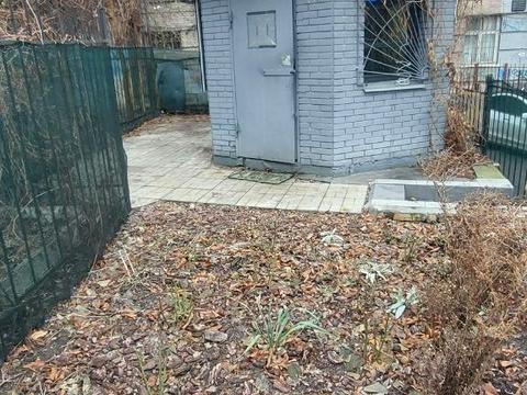 коммерческая по адресу центральна, 6