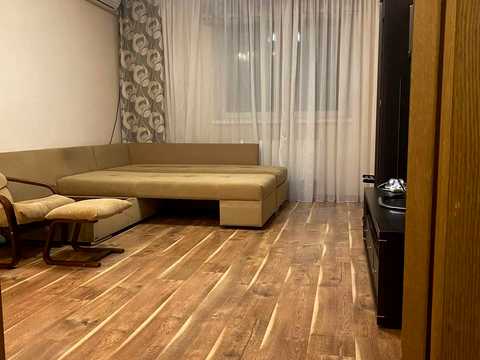 квартира за адресою Воскресенська вул., 12-А